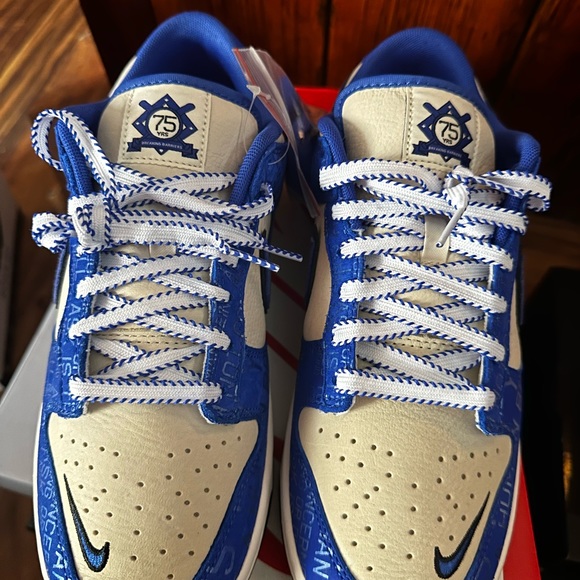 Nike Dunk Low ‘Jackie Robinson’ - Picture 9 of 11